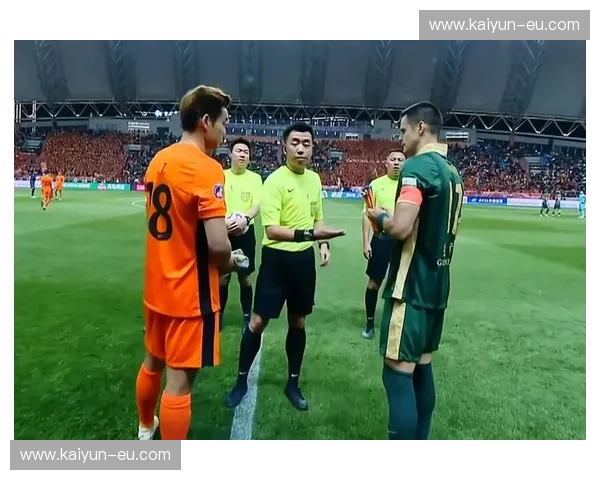 战报中超：每一分钟都在燃烧的绿茵传奇